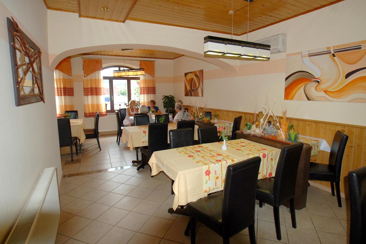 Pension Zur Quelle Bad Frankenhausen Exterior foto